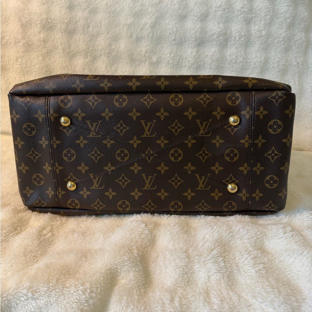 Louis Vuitton Artsy MM Classic Brown Monogram Shoulder Bag - Picture 14 of 16